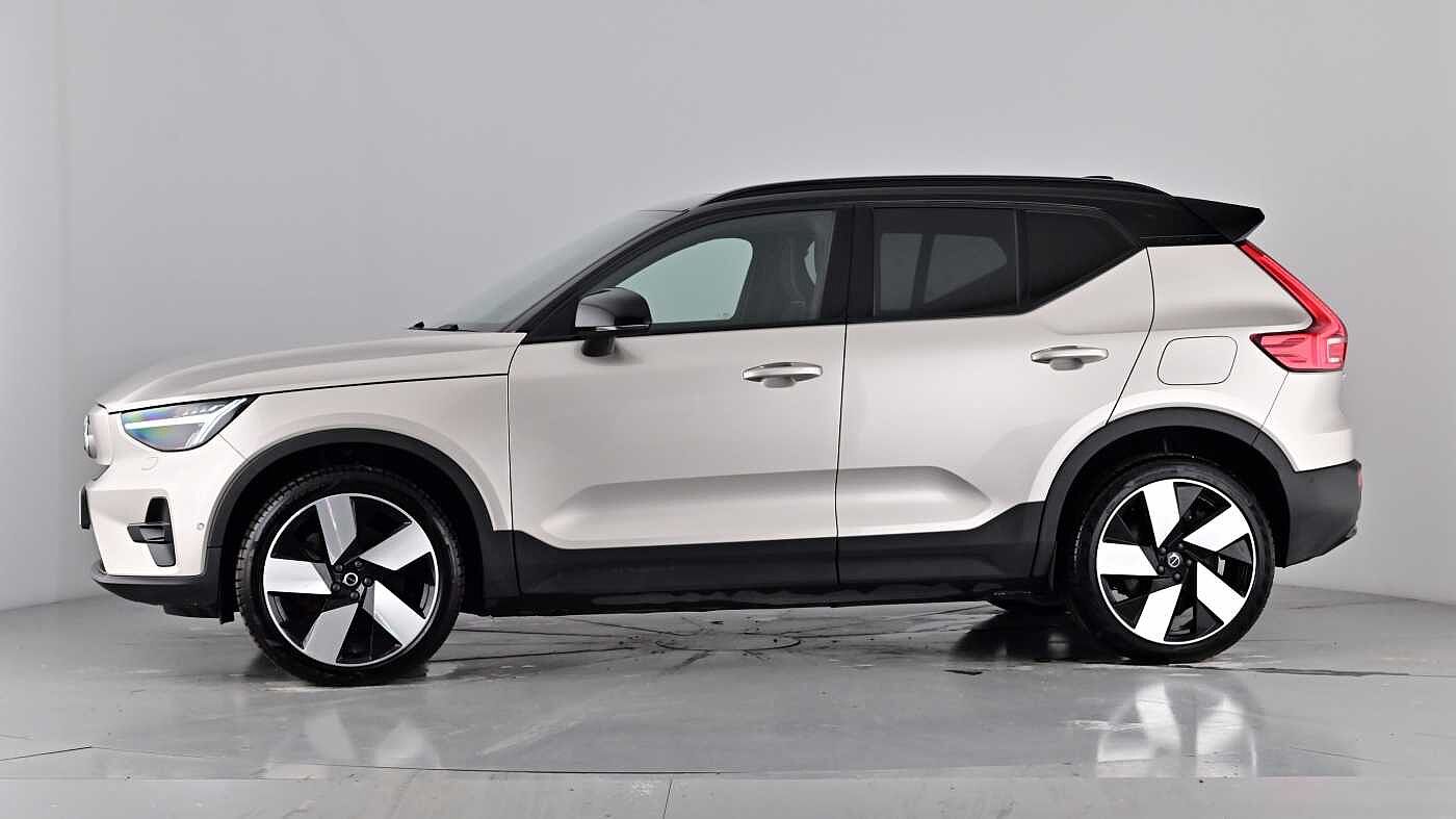 Used Volvo XC40 2022 for sale - 76664384: Photo 59