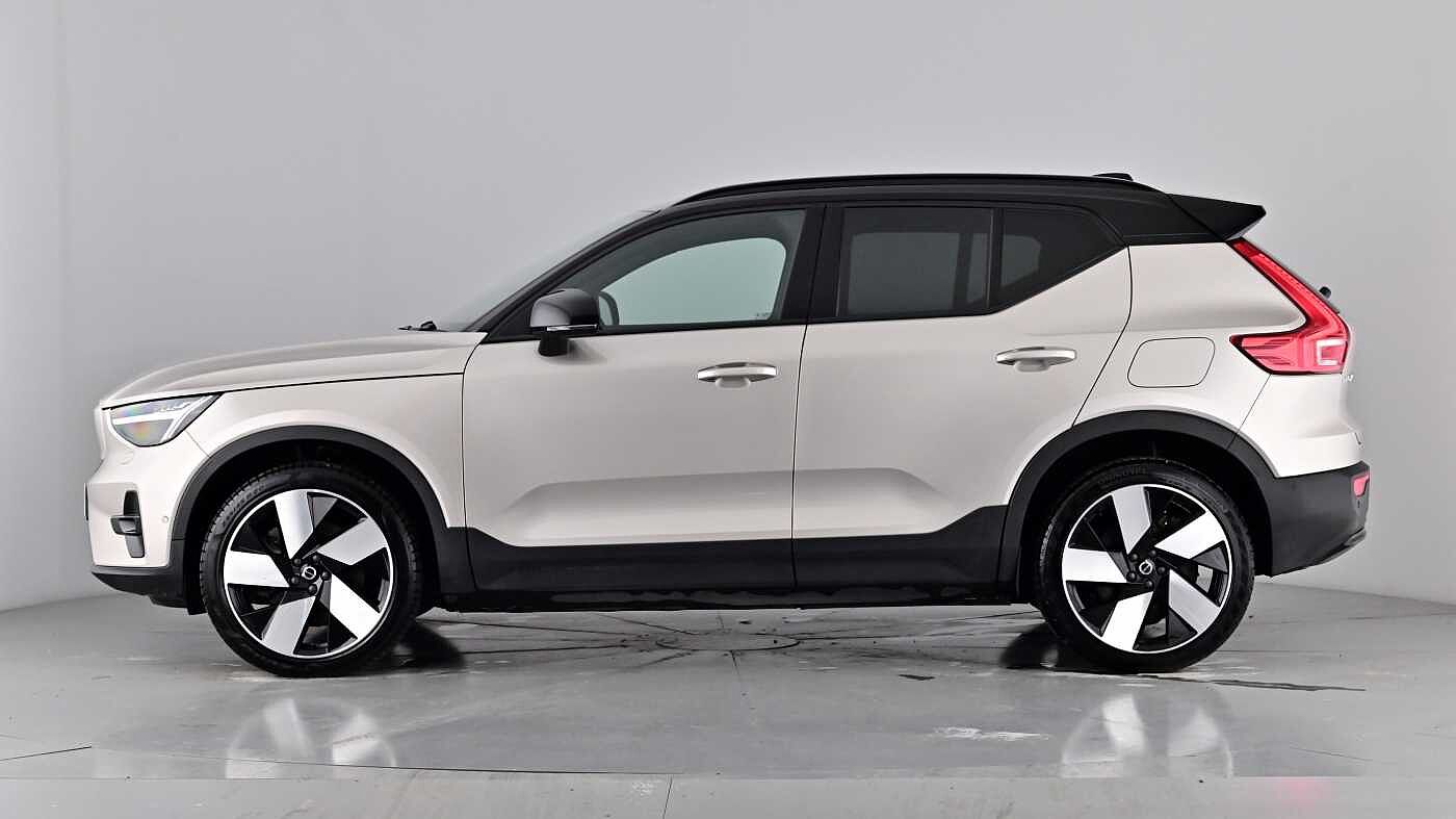 Used Volvo XC40 2022 for sale - 76664384: Photo 60