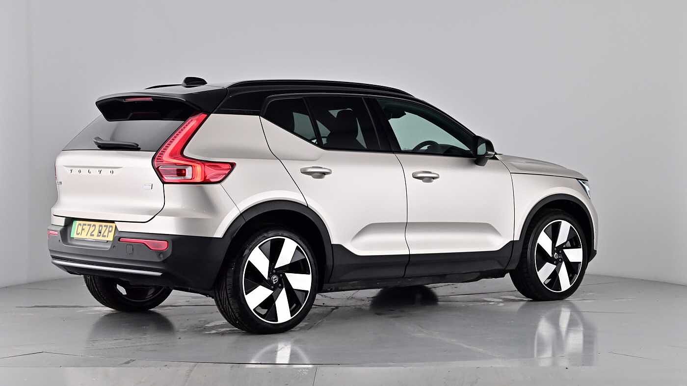 Used Volvo XC40 2022 for sale - 76664384: Photo 74