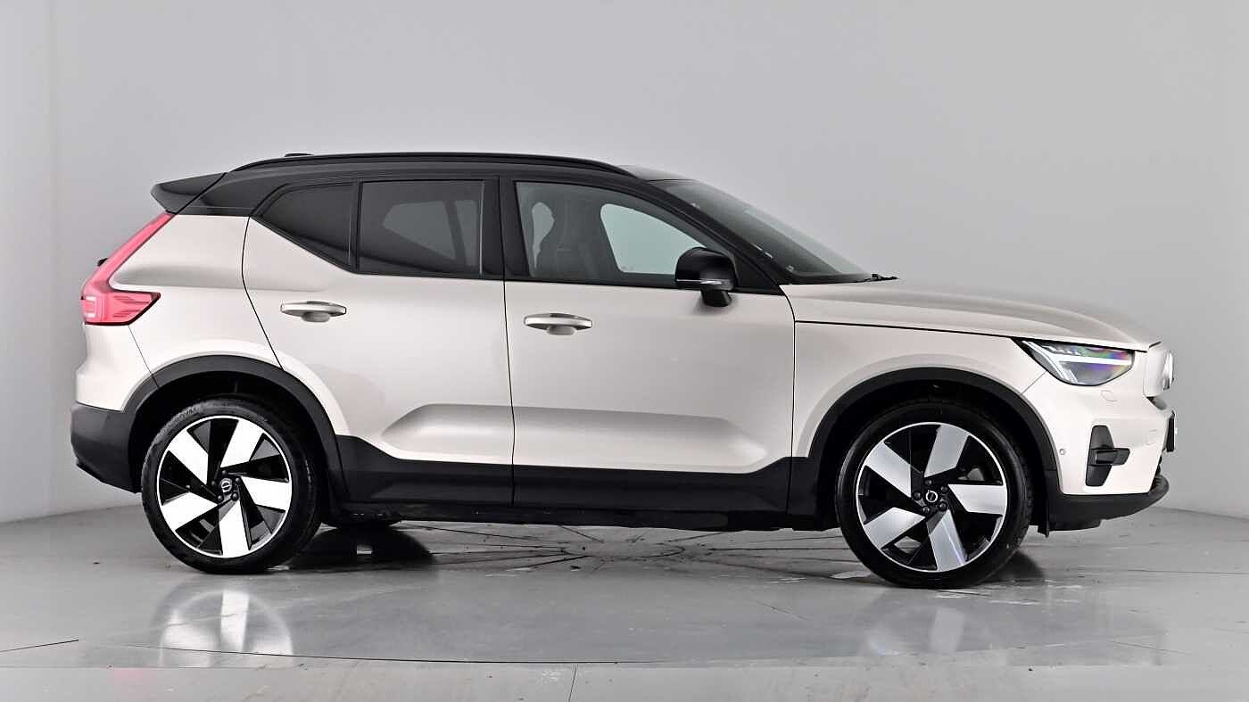 Used Volvo XC40 2022 for sale - 76664384: Photo 79