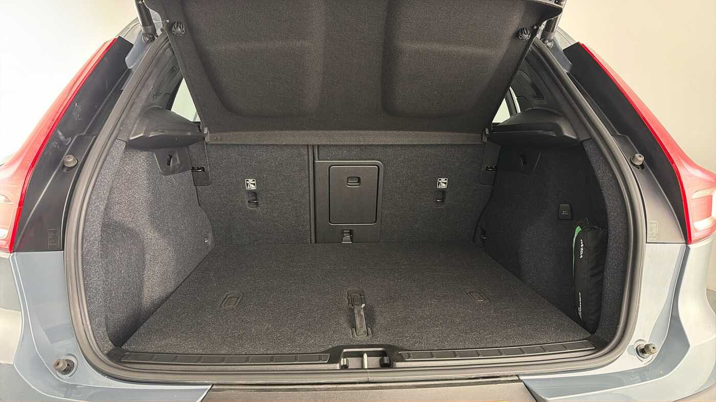 Used Volvo XC40 2022 for sale - 77678845: Photo 14