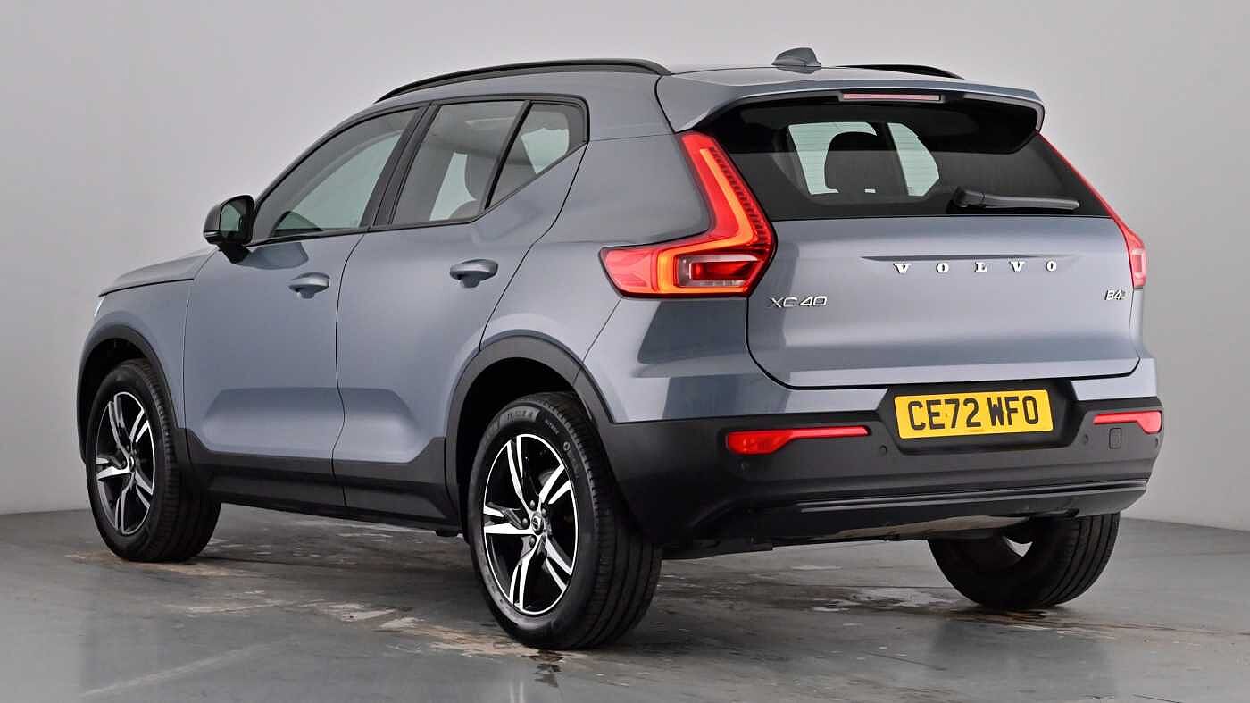 Used Volvo XC40 2022 for sale - 77678845: Photo 2