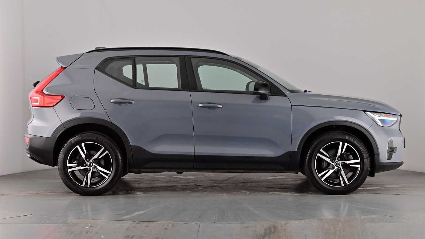Used Volvo XC40 2022 for sale - 77678845: Photo 3