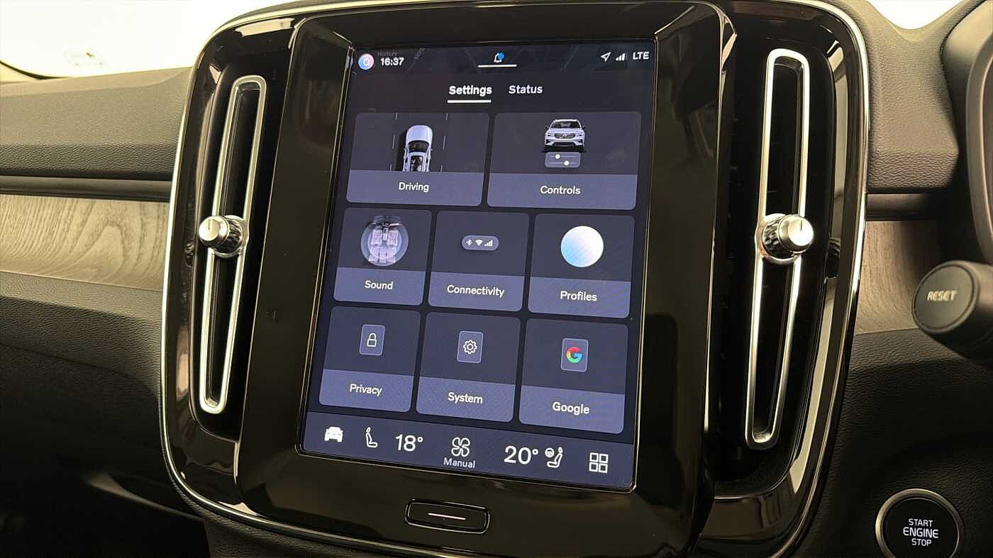 Used Volvo XC40 2022 for sale - 77678845: Photo 35