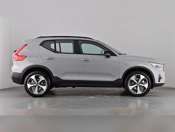 Used Volvo XC40 2026 for sale - 79392656: Photo