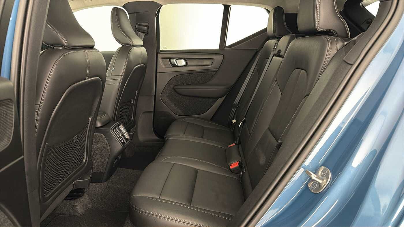 Used Volvo XC40 2025 for sale - 78133527: Photo 12