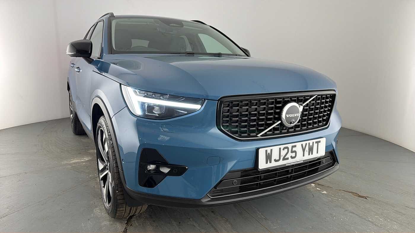 Used Volvo XC40 2025 for sale - 78133527: Photo 25