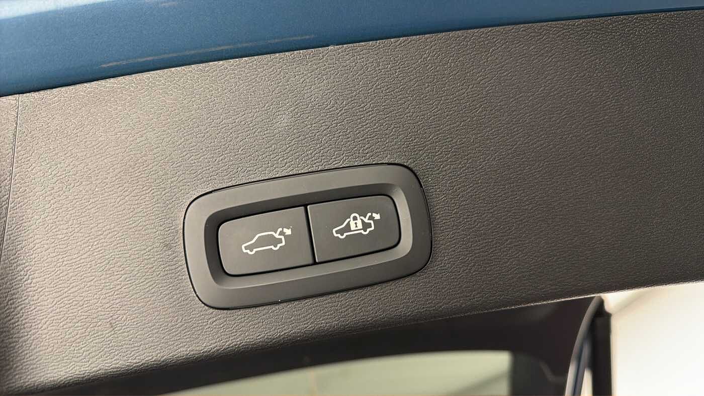 Used Volvo XC40 2025 for sale - 78133527: Photo 31