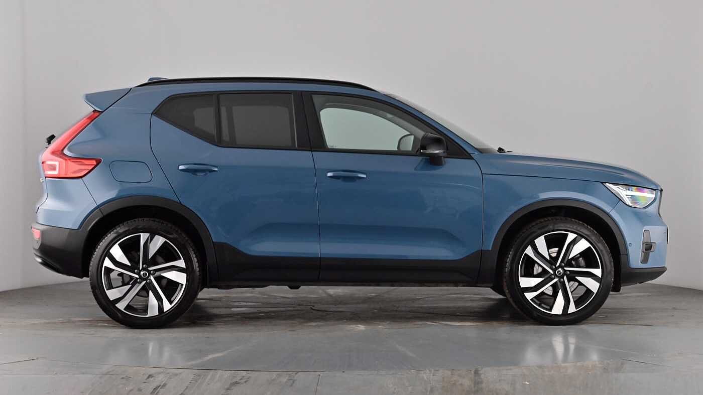 Used Volvo XC40 2025 for sale - 78133527: Photo 4