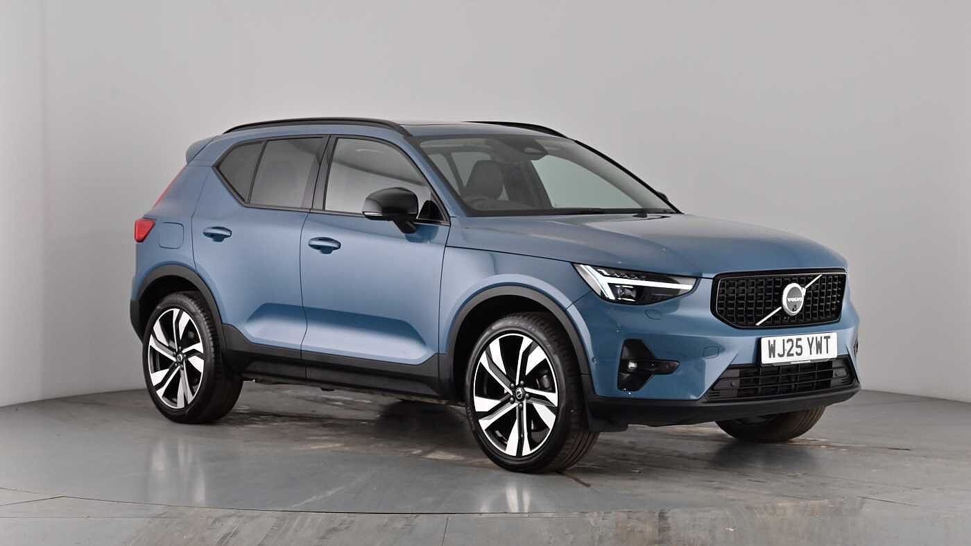 Used Volvo XC40 2025 for sale - 78133527: Photo 41