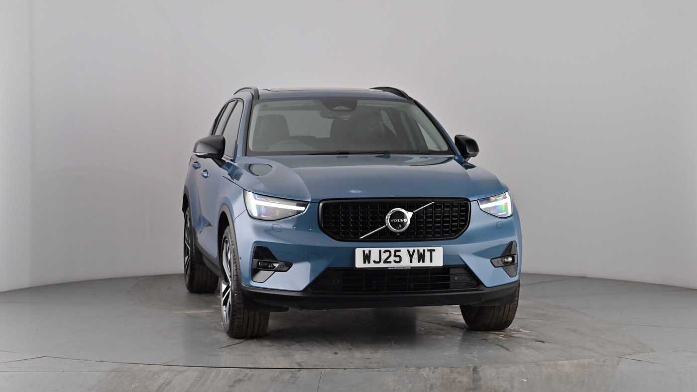 Used Volvo XC40 2025 for sale - 78133527: Photo 44