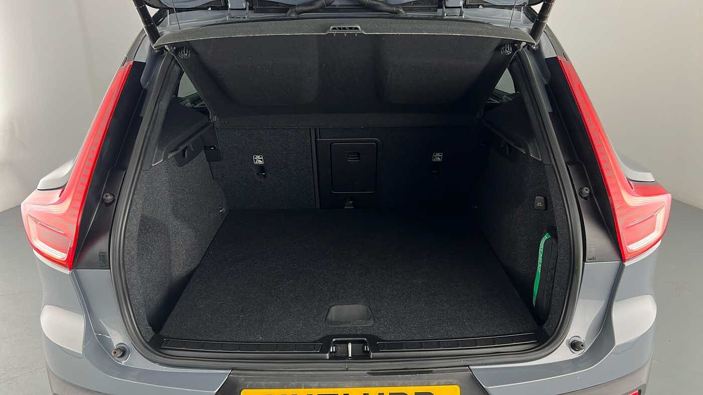 Used Volvo XC40 2021 for sale - 77035866: Photo 14