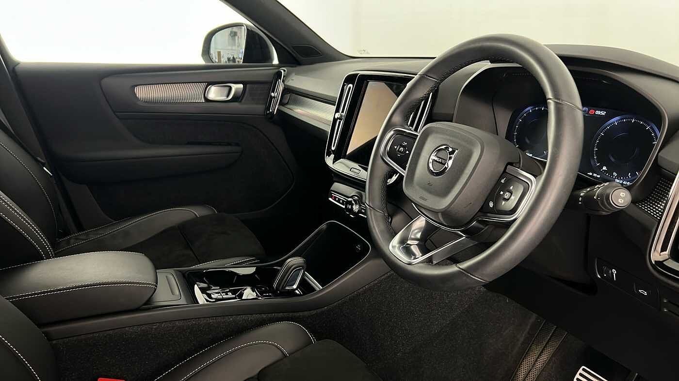 Used Volvo XC40 2021 for sale - 77035866: Photo 16