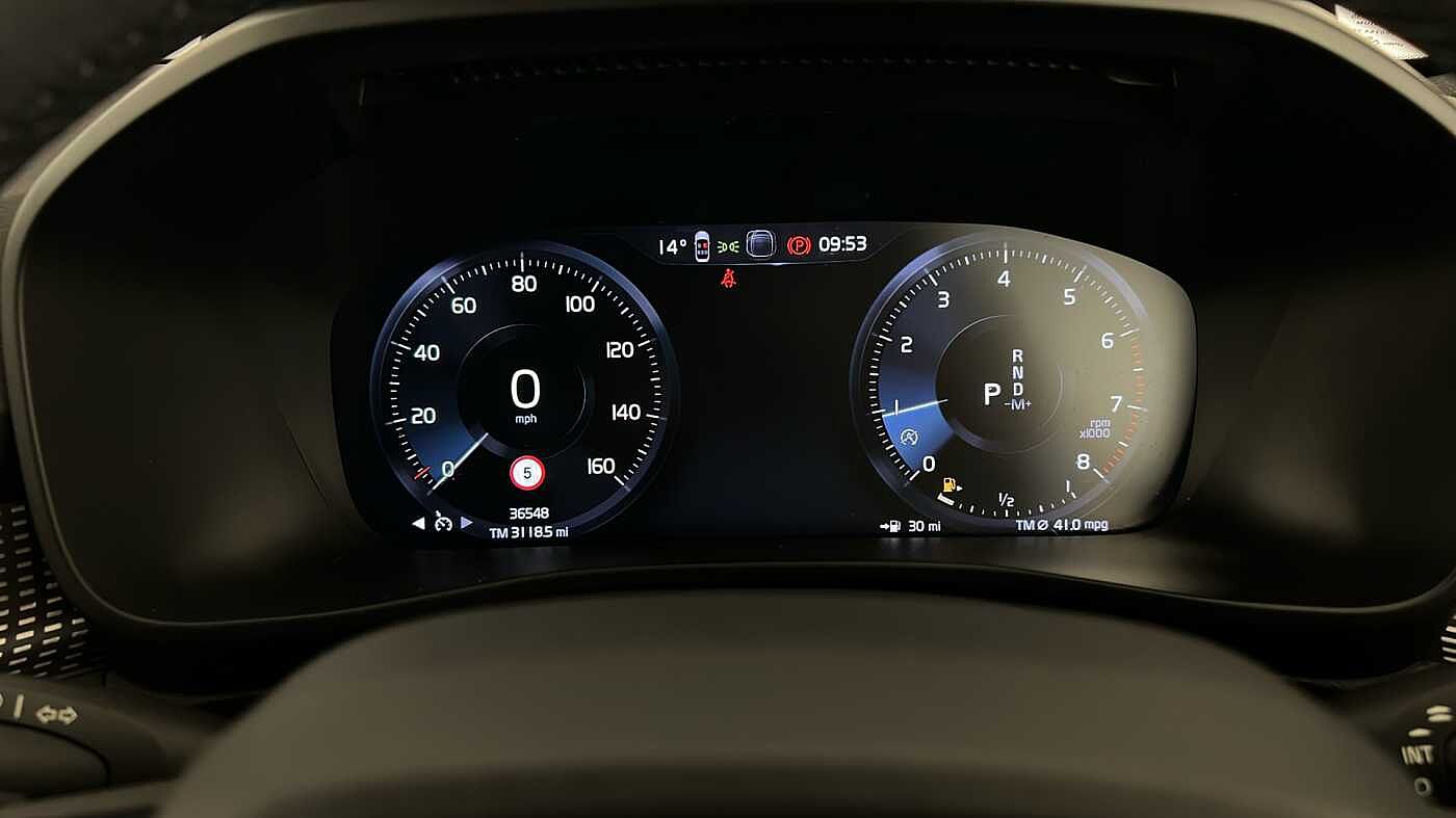 Used Volvo XC40 2021 for sale - 77035866: Photo 18