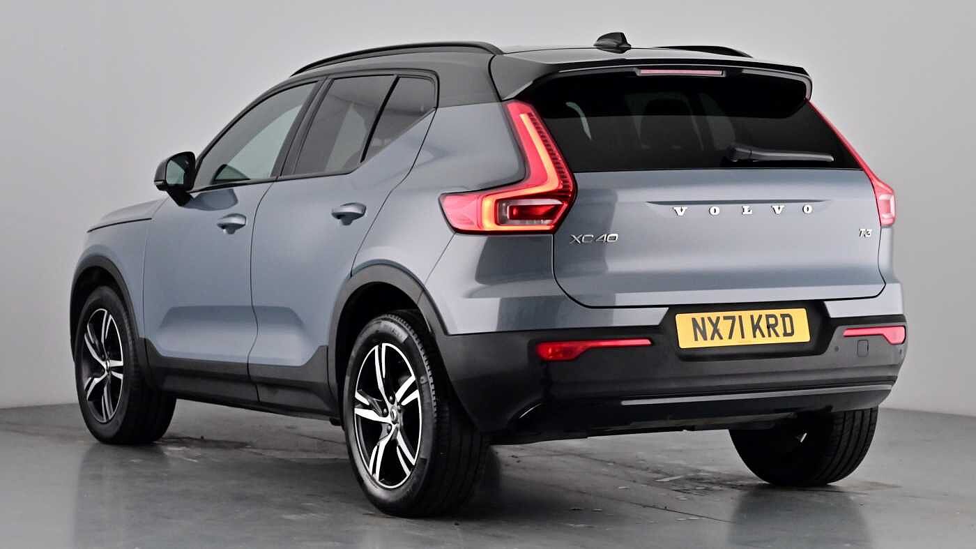 Used Volvo XC40 2021 for sale - 77035866: Photo 2