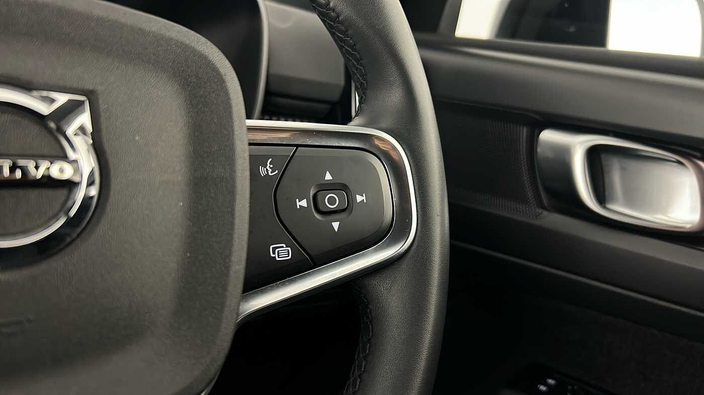 Used Volvo XC40 2021 for sale - 77035866: Photo 20