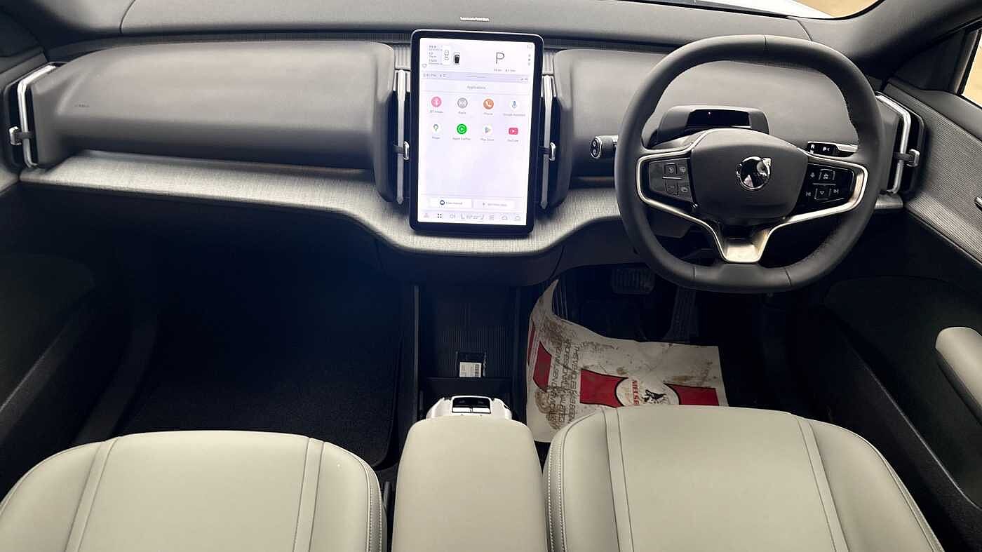 Used Volvo EX30 2025 for sale - 77300449: Photo 3