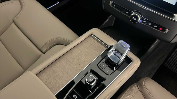 Used Volvo XC90 2025 for sale - 76233919: Photo 14