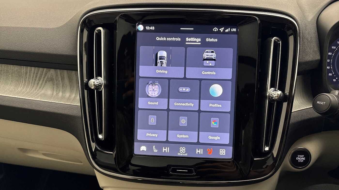 Used Volvo XC40 2025 for sale - 77504293: Photo 15