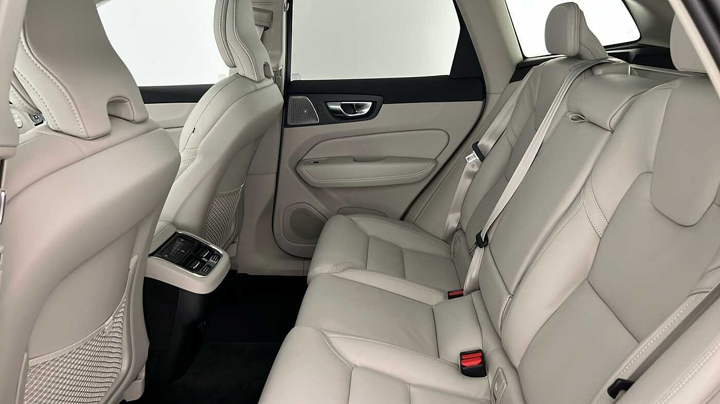 Used Volvo XC60 2025 for sale - 76750105: Photo 12