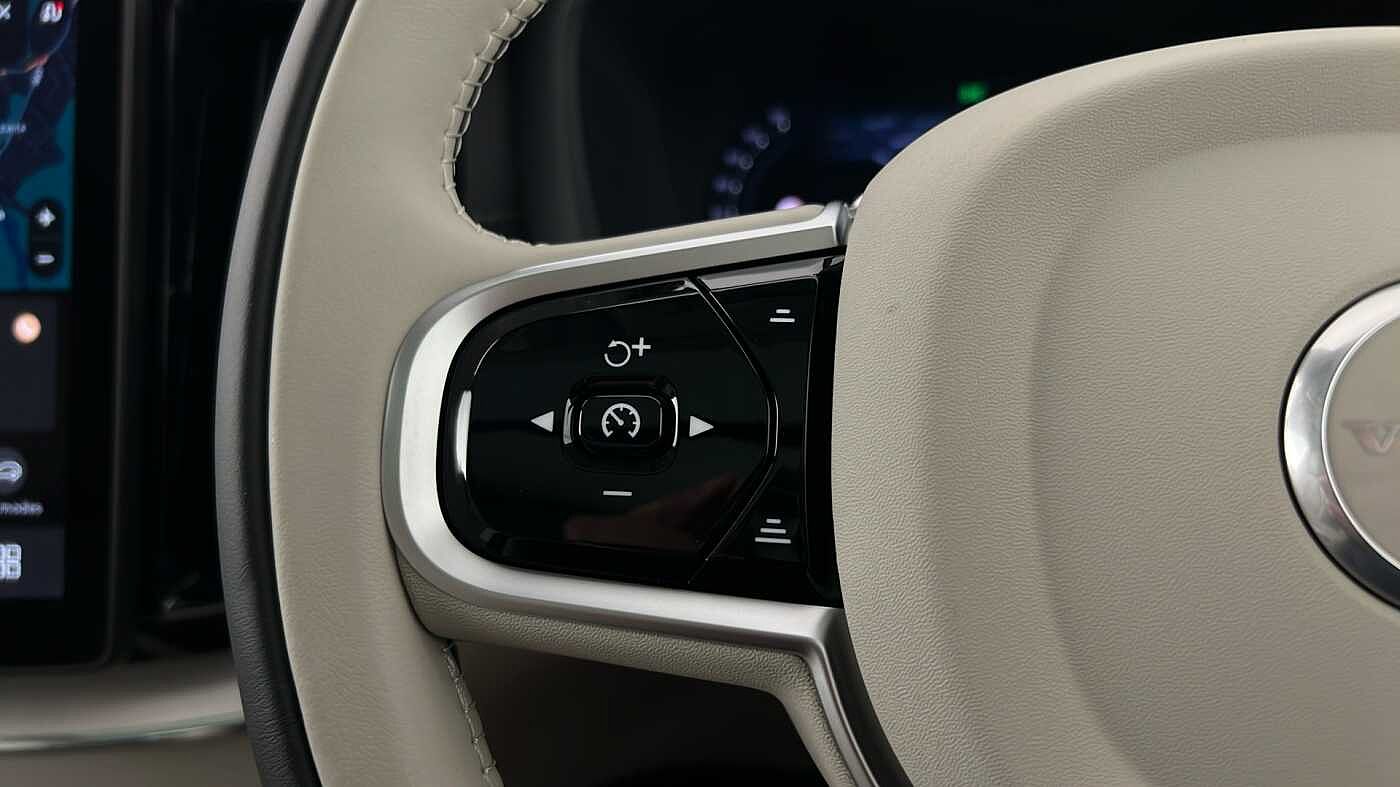 Used Volvo XC60 2025 for sale - 76750105: Photo 18