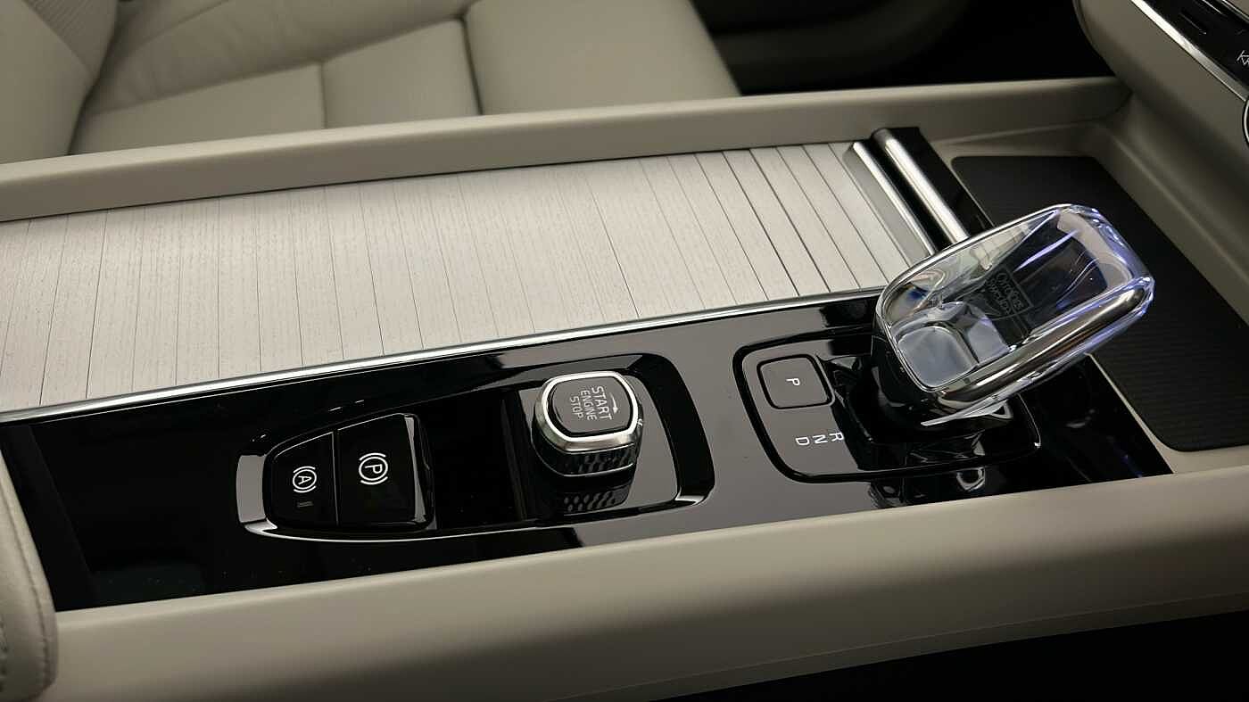 Used Volvo XC60 2025 for sale - 76750105: Photo 20