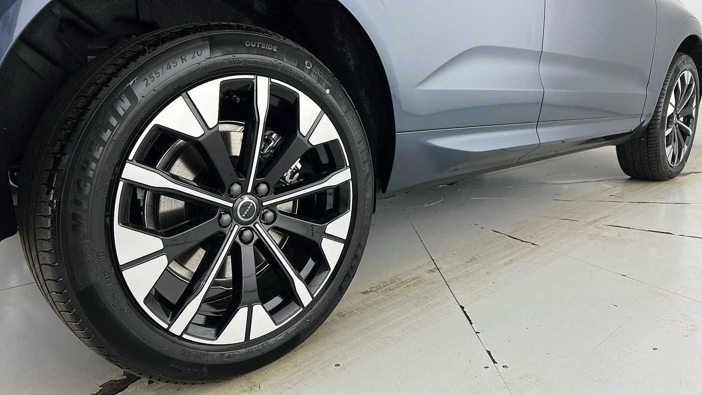 Used Volvo XC60 2025 for sale - 76750105: Photo 30