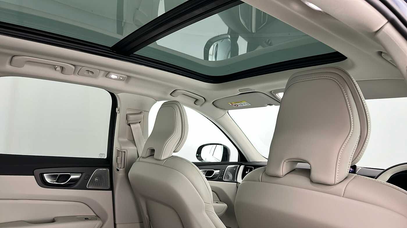 Used Volvo XC60 2025 for sale - 76750105: Photo 31