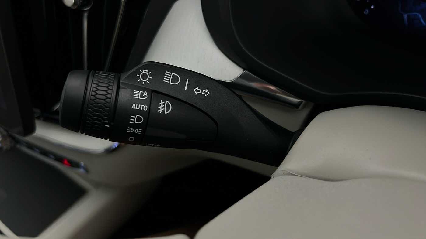 Used Volvo XC60 2025 for sale - 76750105: Photo 39