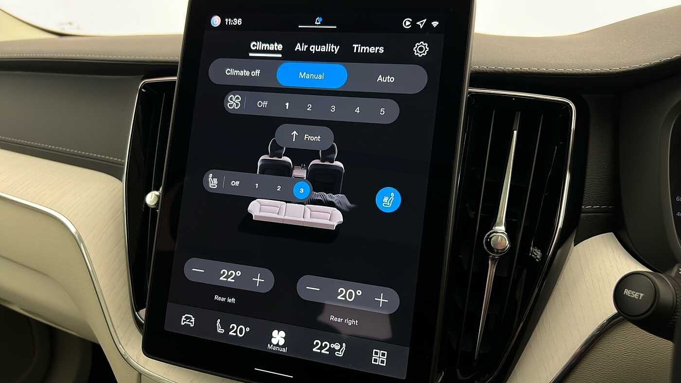 Used Volvo XC60 2025 for sale - 76750105: Photo 45