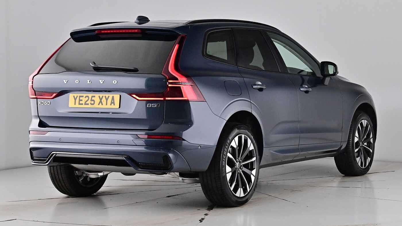 Used Volvo XC60 2025 for sale - 76750105: Photo 6