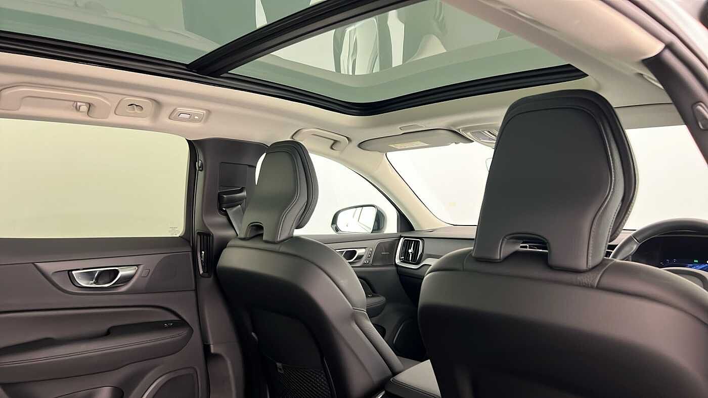 Used Volvo V60 2025 for sale - 76664382: Photo 32