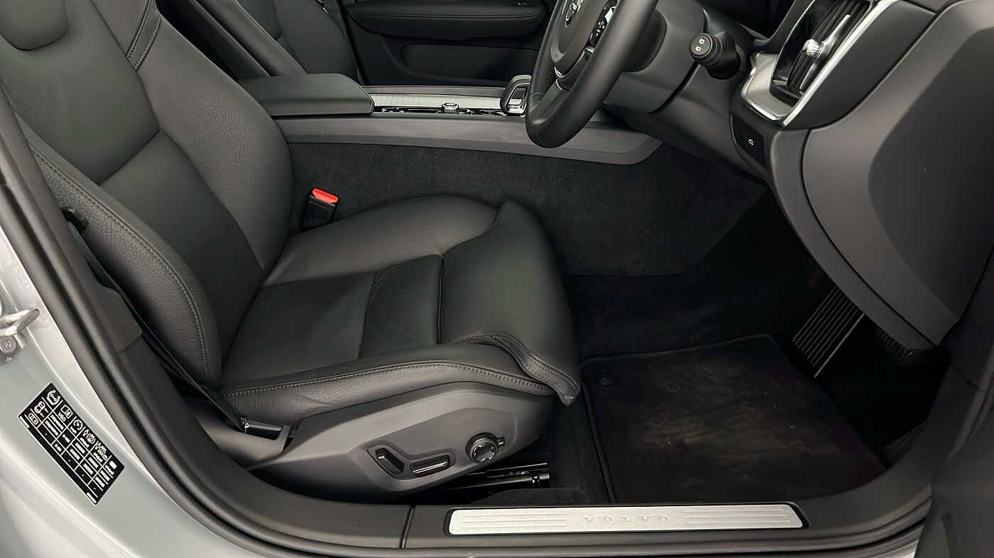 Used Volvo V60 2025 for sale - 76664382: Photo 34