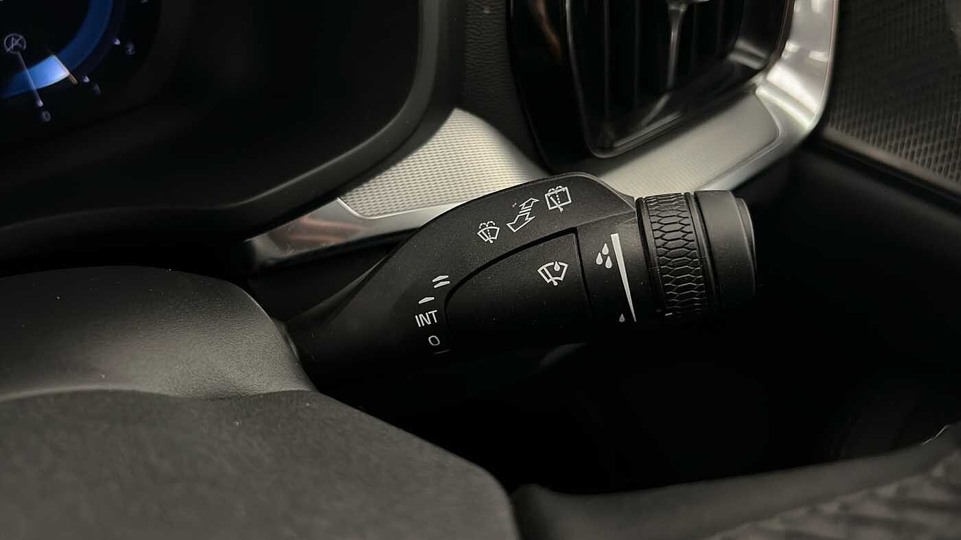 Used Volvo V60 2025 for sale - 76664382: Photo 39