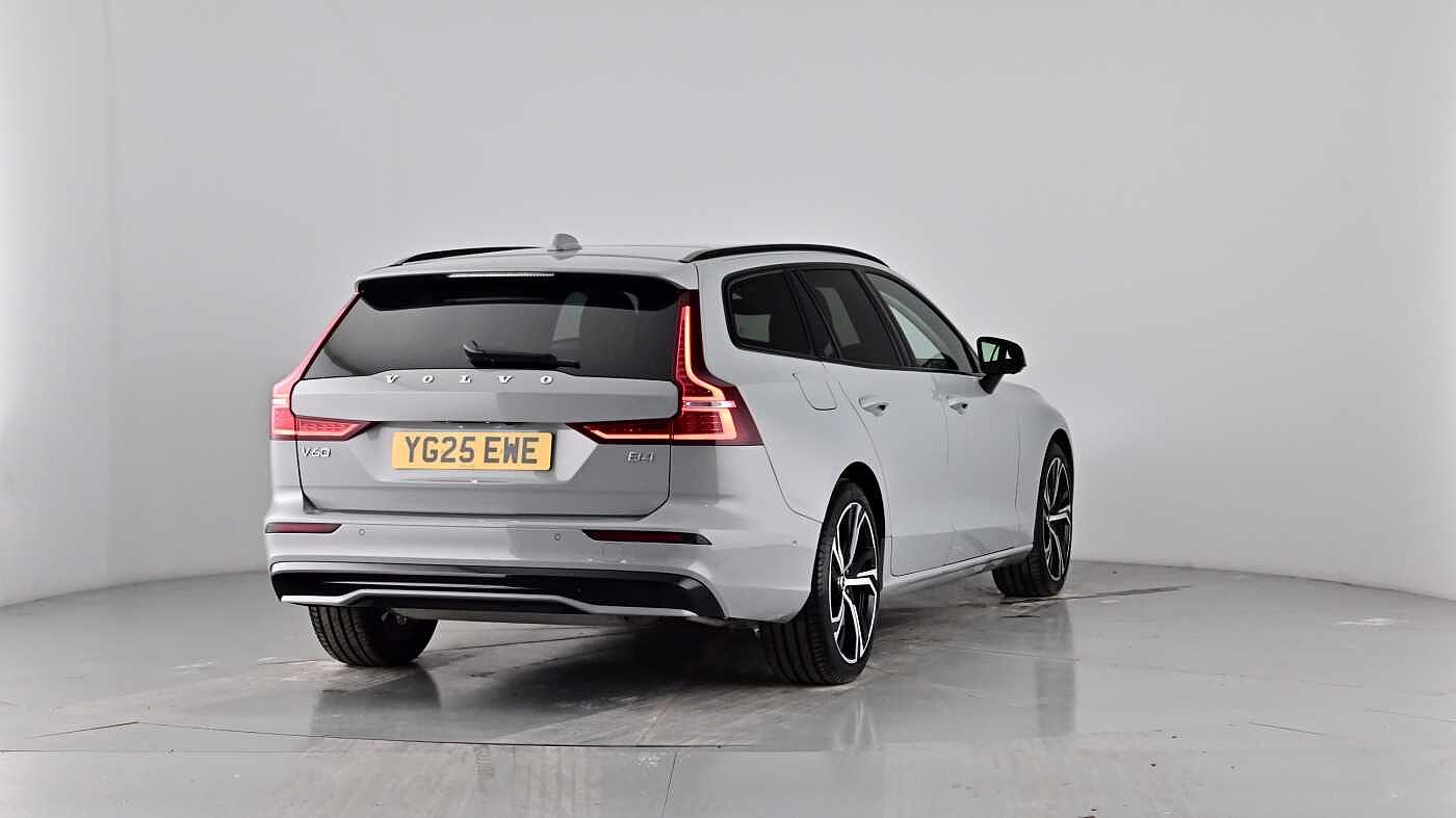 Used Volvo V60 2025 for sale - 76664382: Photo 74