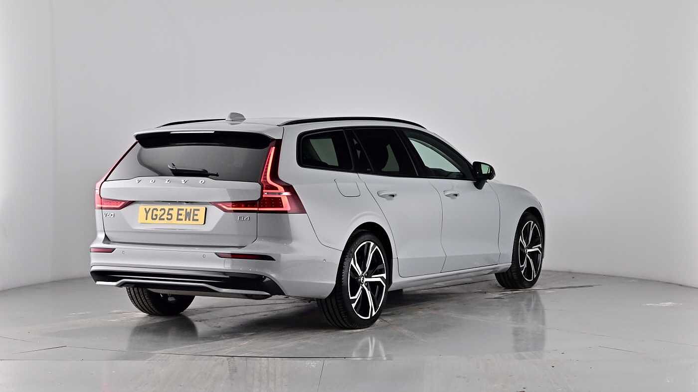 Used Volvo V60 2025 for sale - 76664382: Photo 75