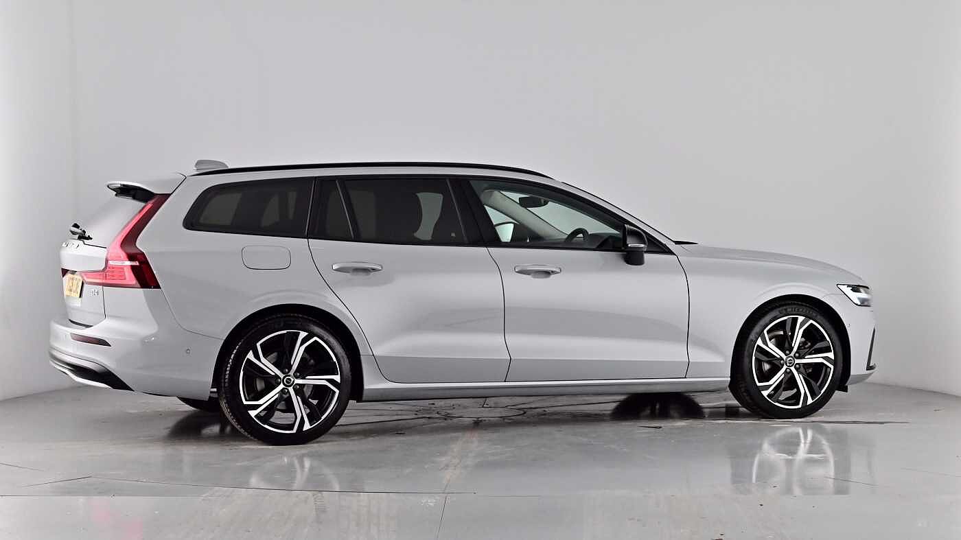 Used Volvo V60 2025 for sale - 76664382: Photo 79