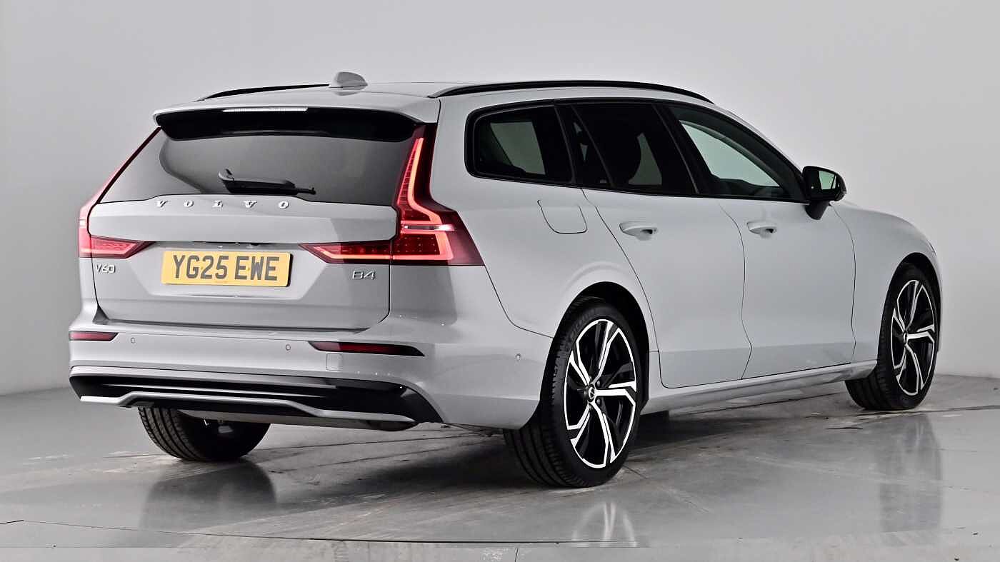 Used Volvo V60 2025 for sale - 76664382: Photo 8