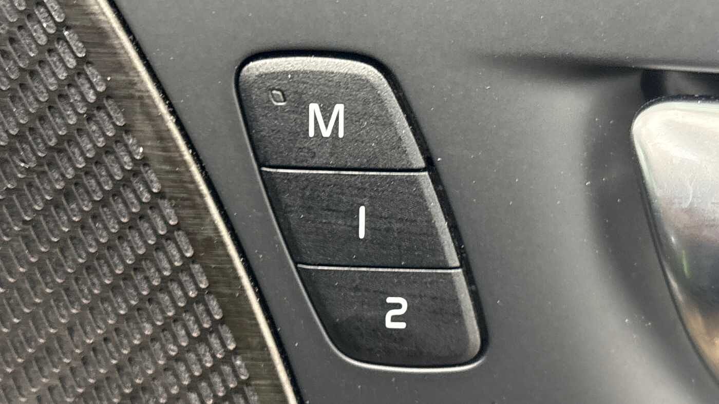 Used Volvo XC60 2025 for sale - 76098012: Photo 26