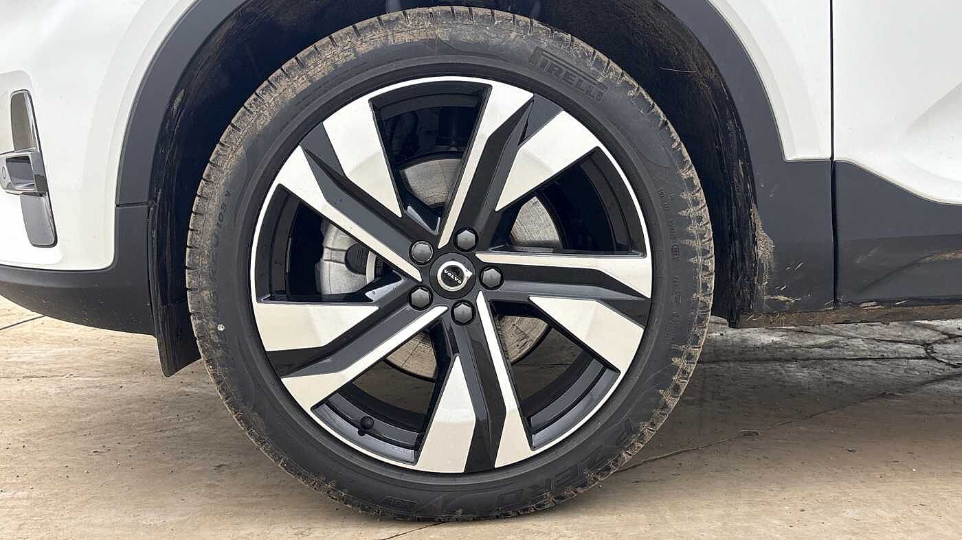 Used Volvo XC40 2025 for sale - 76796384: Photo 17