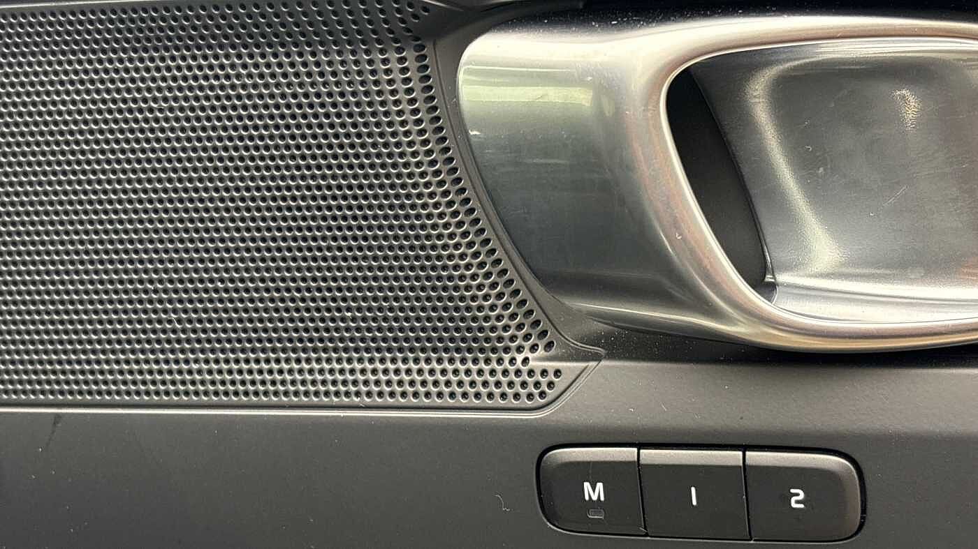 Used Volvo XC40 2025 for sale - 76796384: Photo 24