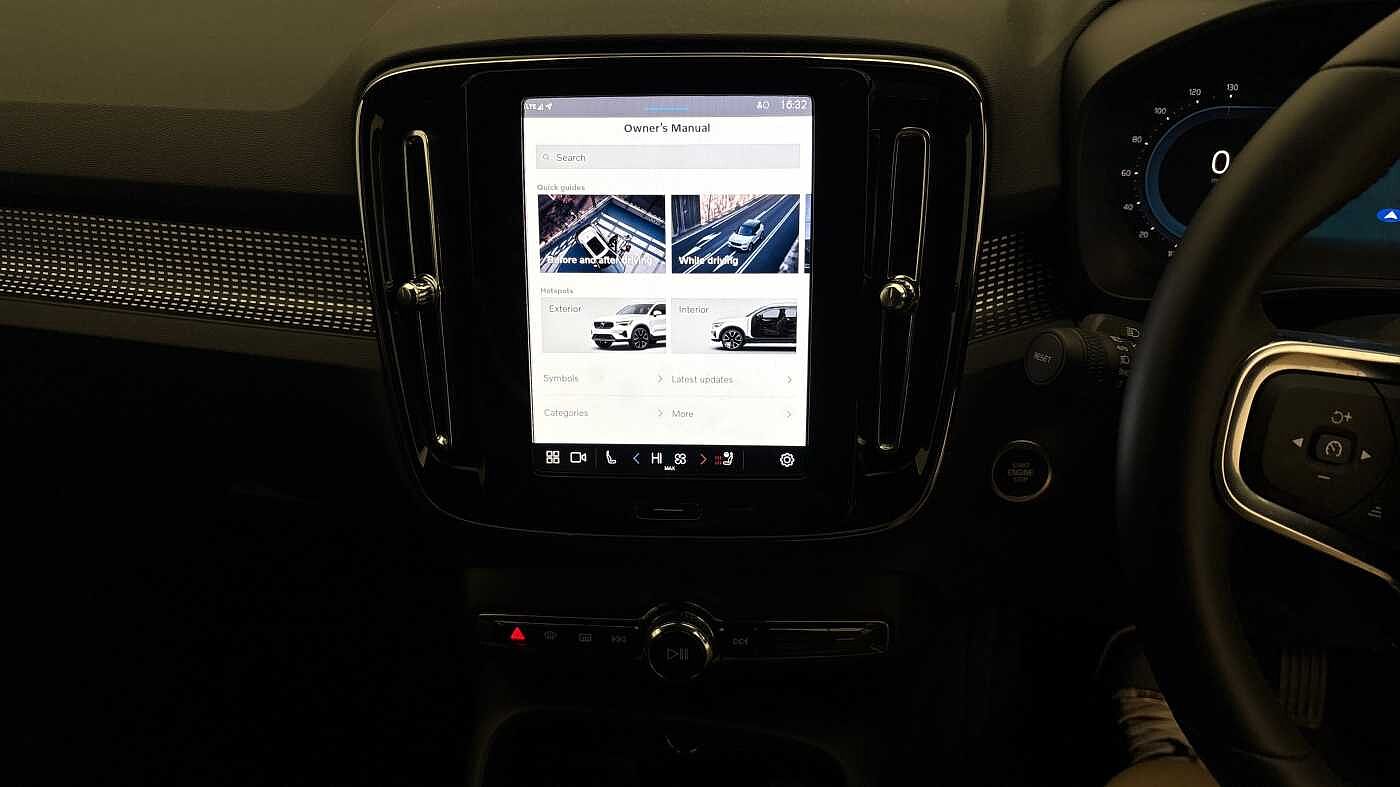 Used Volvo XC40 2025 for sale - 76796384: Photo 30