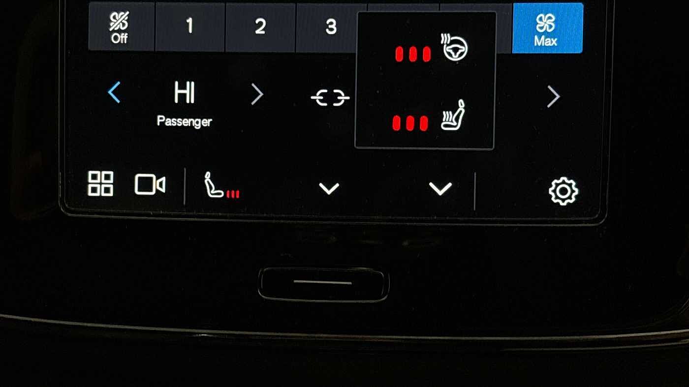 Used Volvo XC40 2025 for sale - 76796384: Photo 36