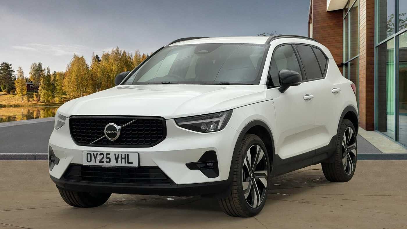 Used Volvo XC40 2025 for sale - 76796384: Photo 8