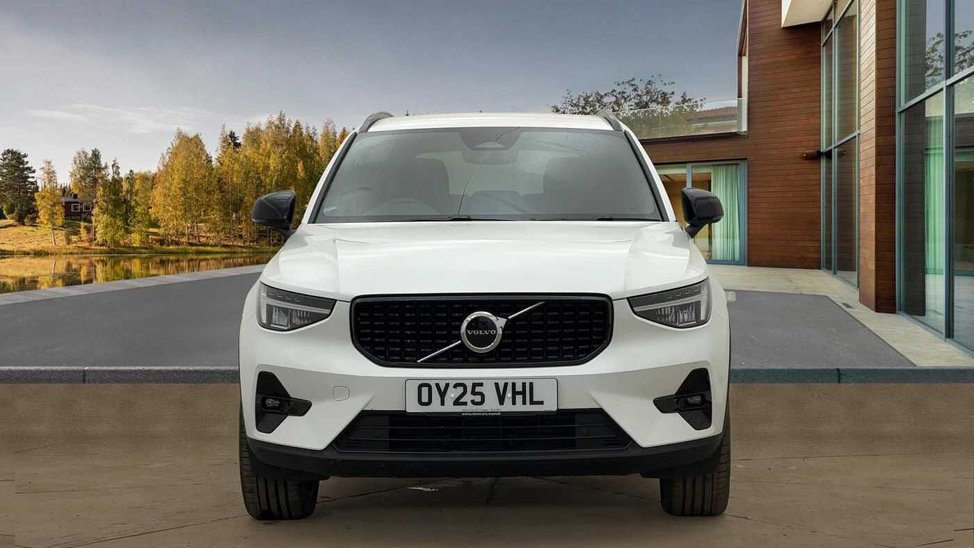 Used Volvo XC40 2025 for sale - 76796384: Photo 9