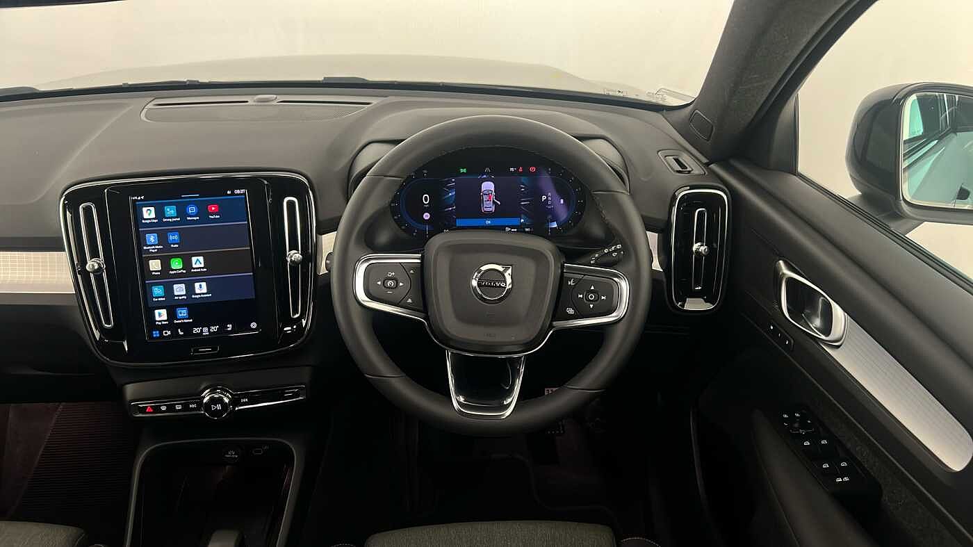 Used Volvo XC40 2023 for sale - 76104260: Photo 12