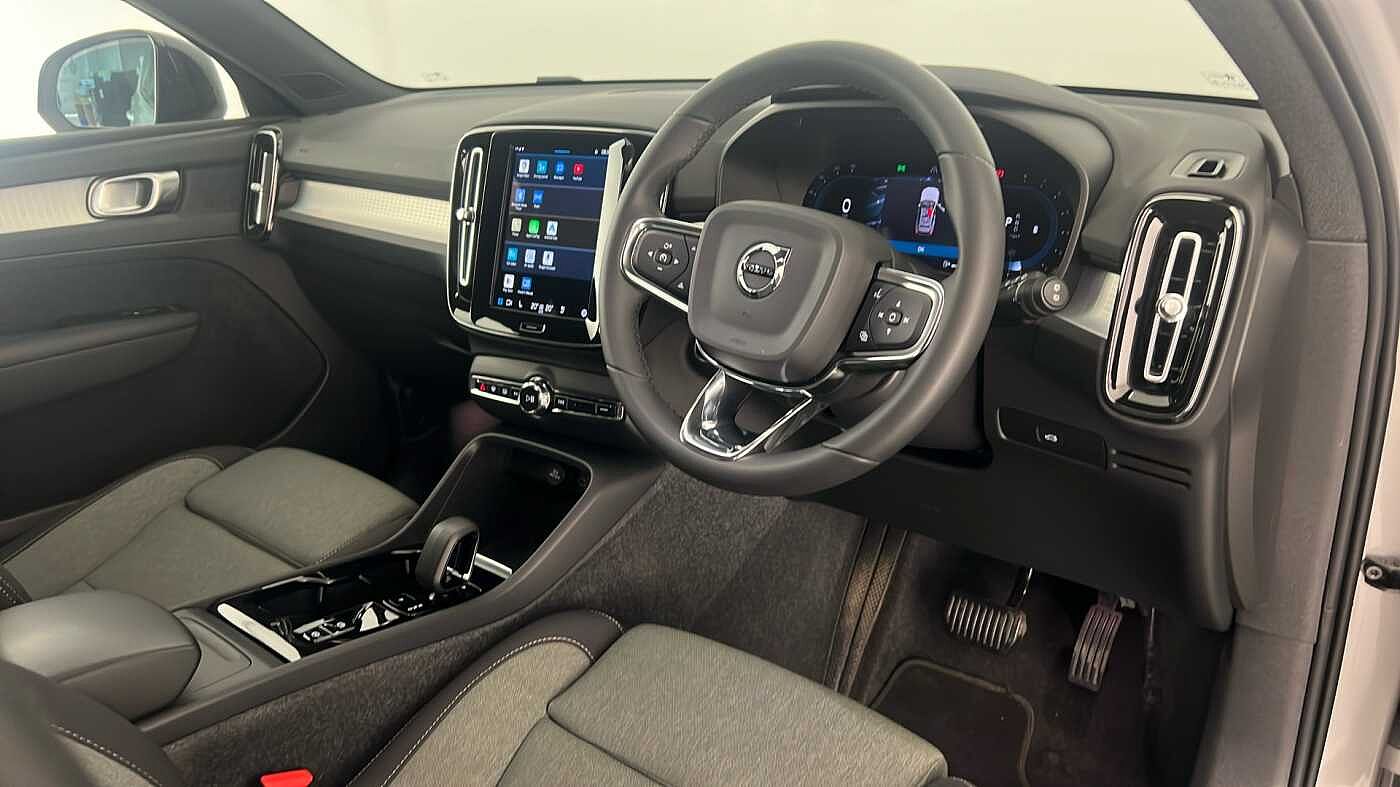 Used Volvo XC40 2023 for sale - 76104260: Photo 16