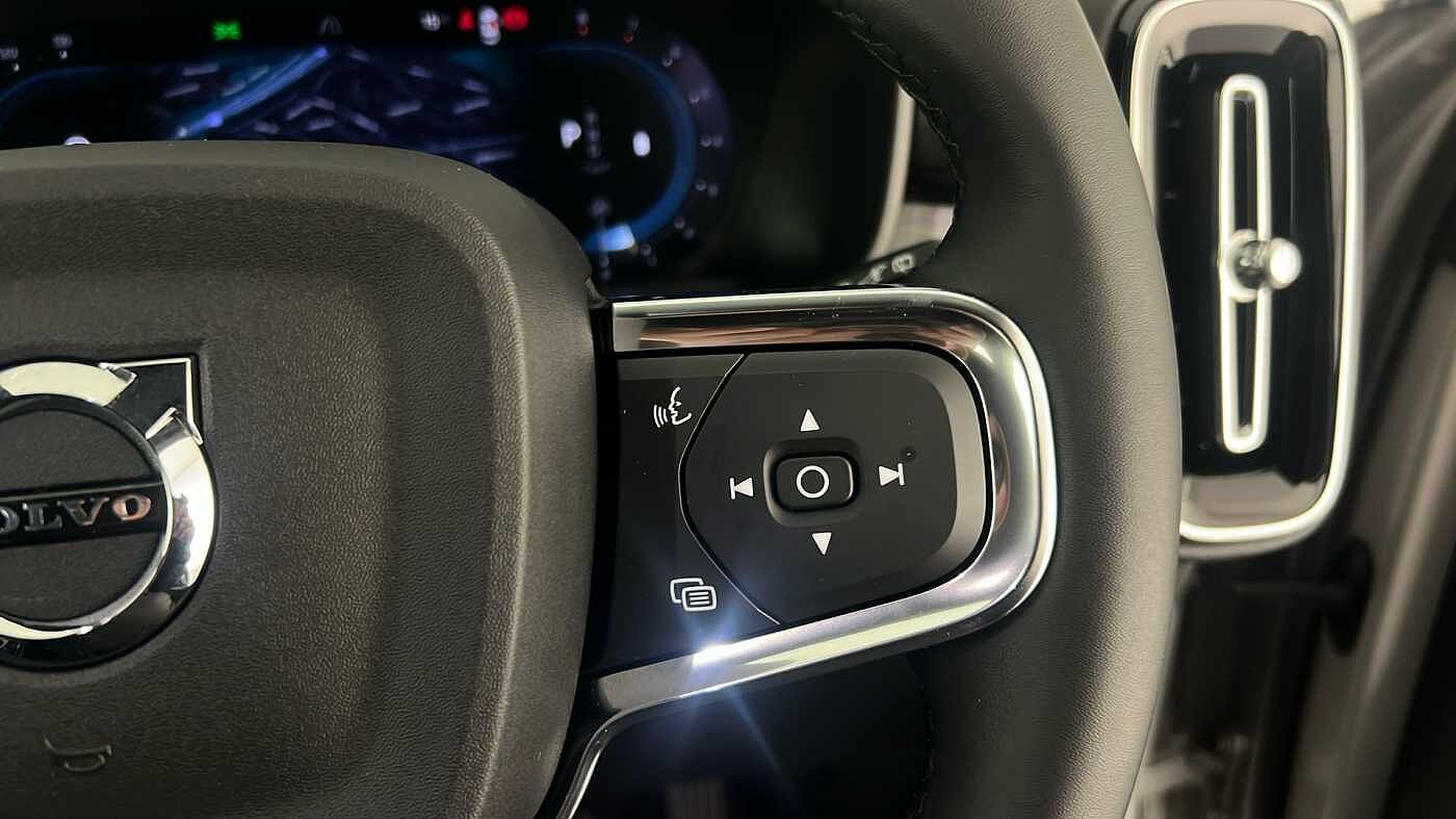 Used Volvo XC40 2023 for sale - 76104260: Photo 20