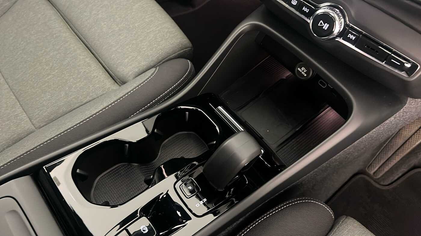 Used Volvo XC40 2023 for sale - 76104260: Photo 21