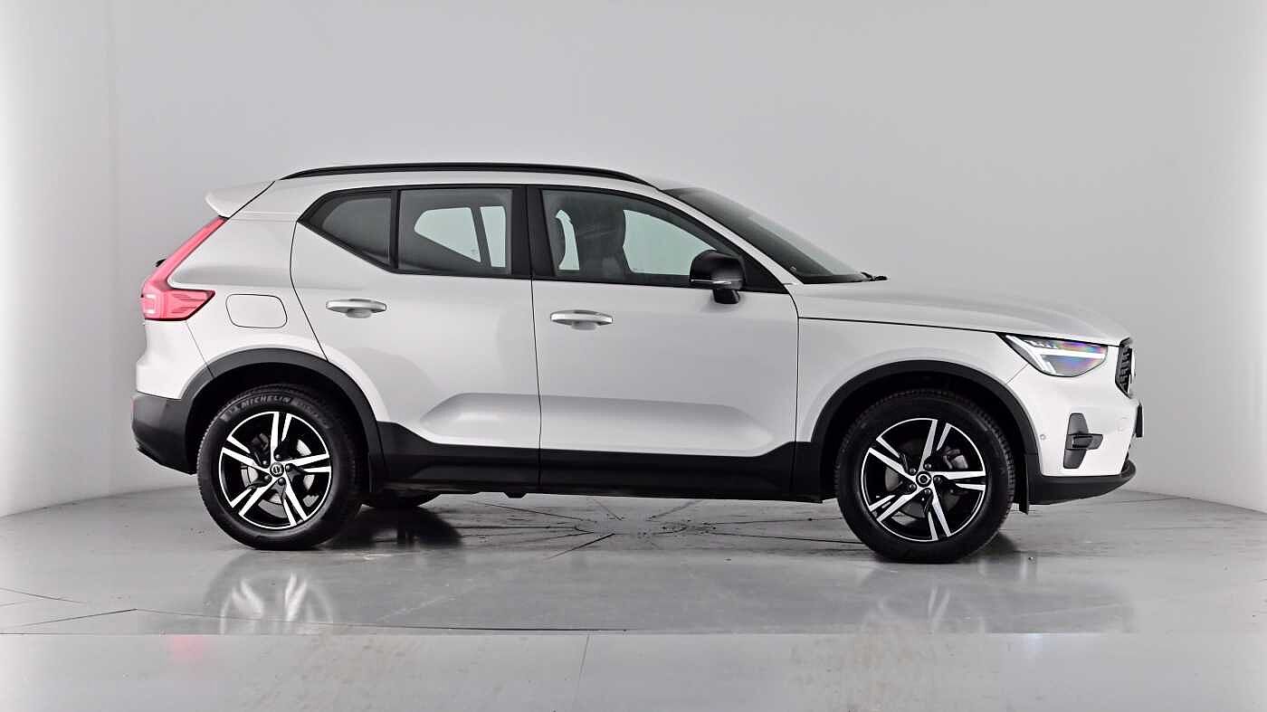 Used Volvo XC40 2023 for sale - 76104260: Photo 74